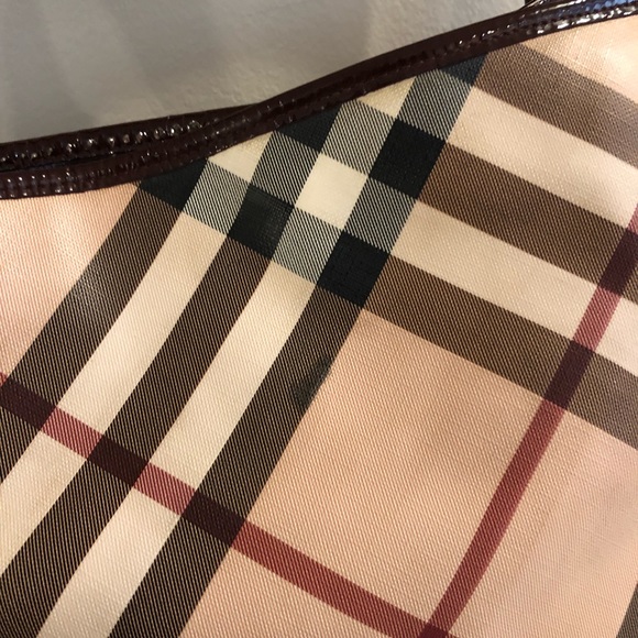 Burberry Tote - Picture 2 of 5